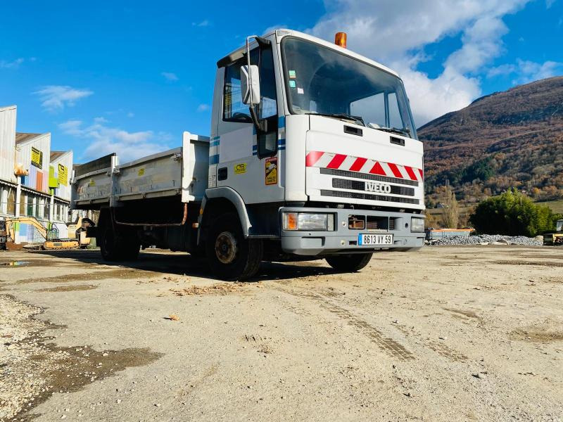 Iveco 75E14 (NET DE TVA) CAMION BENNE 7,5T - Tippbil: bilde 2 Iveco 75E14 (NET DE TVA) CAMION BENNE 7,5T - Tippbil: bilde 2