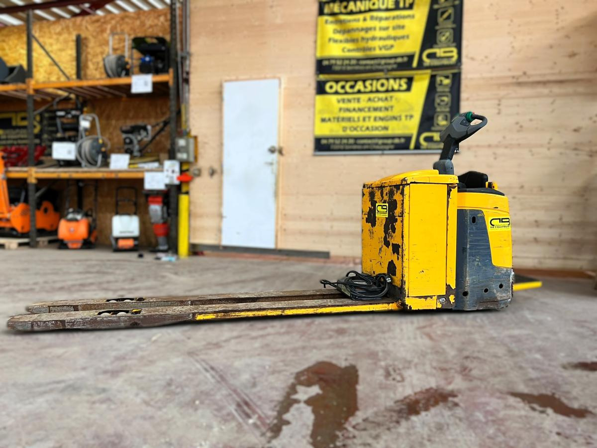 Jungheinrich ERE225 Gerbeur transpalette électrique - Stabler: bilde 1 Jungheinrich ERE225 Gerbeur transpalette électrique - Stabler: bilde 1