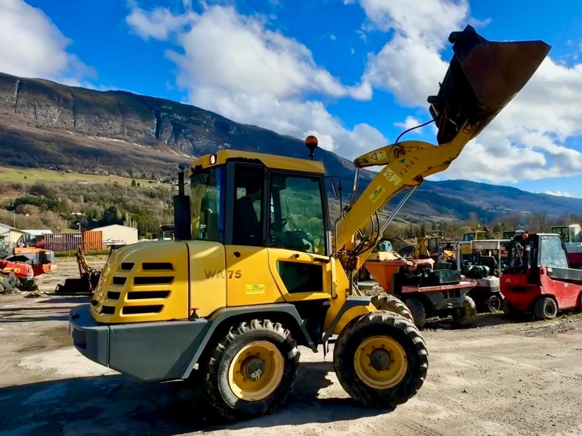 Komatsu WA75-3 Chargeuse à pneus 5T - Hjullaster: bilde 2 Komatsu WA75-3 Chargeuse à pneus 5T - Hjullaster: bilde 2