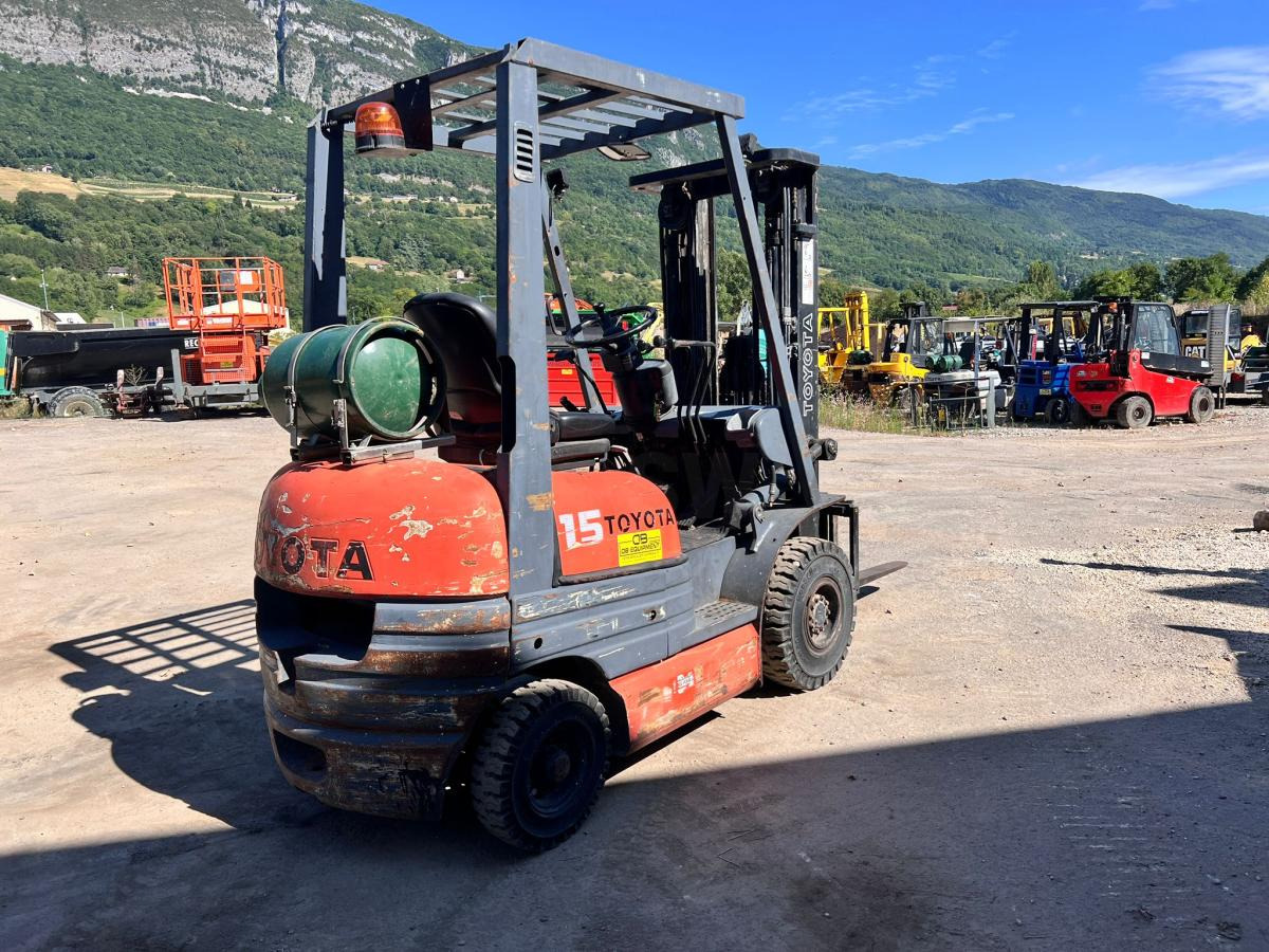 Toyota 426 FGF15 CHARIOT ELEVATEUR A GAZ 1,5T 4,3m - Gasstruck: bilde 3 Toyota 426 FGF15 CHARIOT ELEVATEUR A GAZ 1,5T 4,3m - Gasstruck: bilde 3