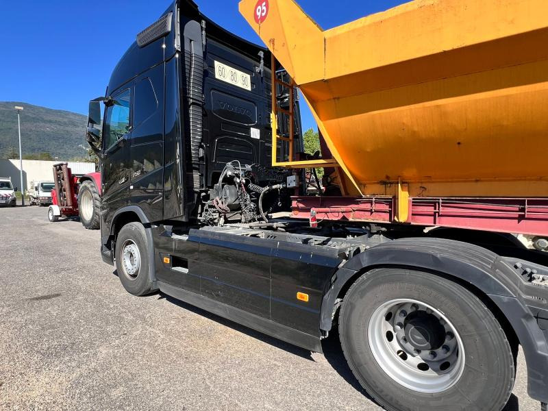 Volvo FH16 750cv 4x2 Cabine Glob Hydraulique - Trekkvogn: bilde 5 Volvo FH16 750cv 4x2 Cabine Glob Hydraulique - Trekkvogn: bilde 5