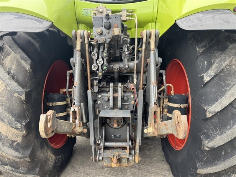 Traktor Claas Axion 800: bilde 8