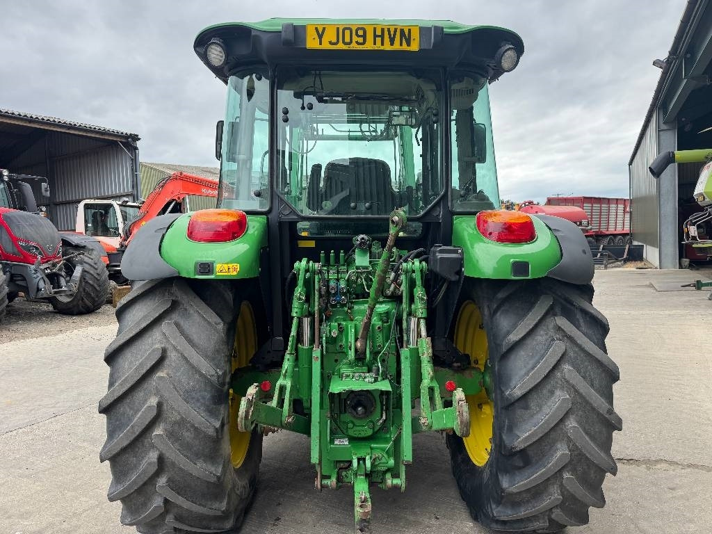 John Deere 5100 R - Traktor: bilde 5 John Deere 5100 R - Traktor: bilde 5