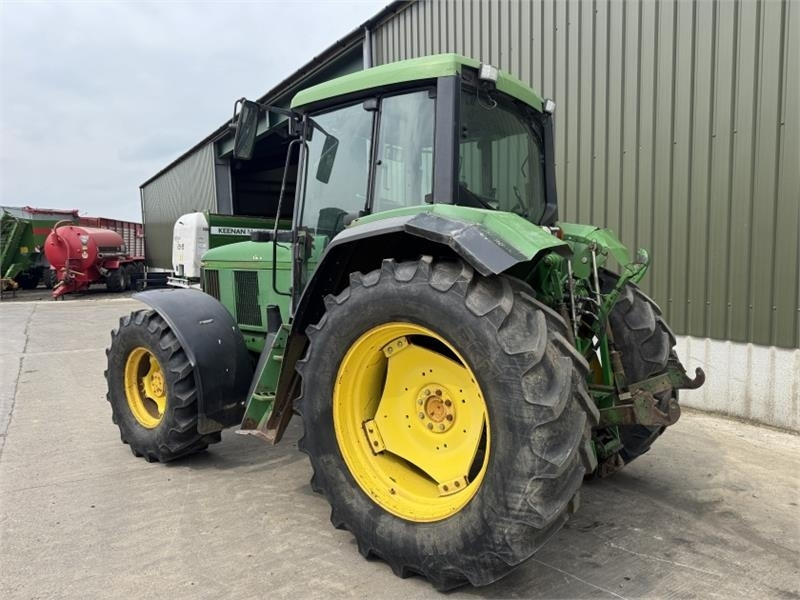John Deere 6800 - Traktor: bilde 2 John Deere 6800 - Traktor: bilde 2