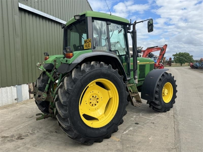 John Deere 6800 Tractor - Traktor: bilde 4 John Deere 6800 Tractor - Traktor: bilde 4