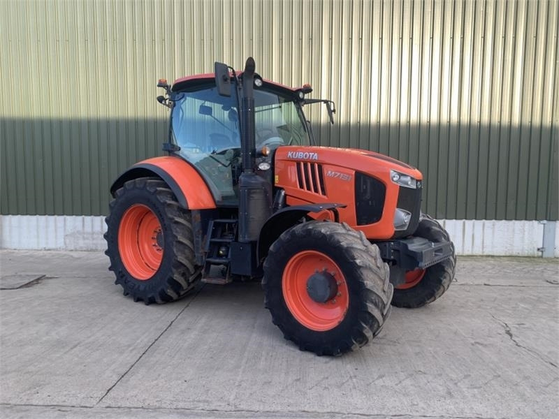 Kubota Kubota M7131 - Traktor: bilde 3 Kubota Kubota M7131 - Traktor: bilde 3