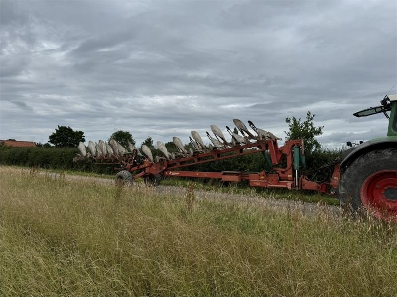 Kverneland 10 Furrow RW100 Varimat Plough **Video Below** - Plog: bilde 1 Kverneland 10 Furrow RW100 Varimat Plough **Video Below** - Plog: bilde 1