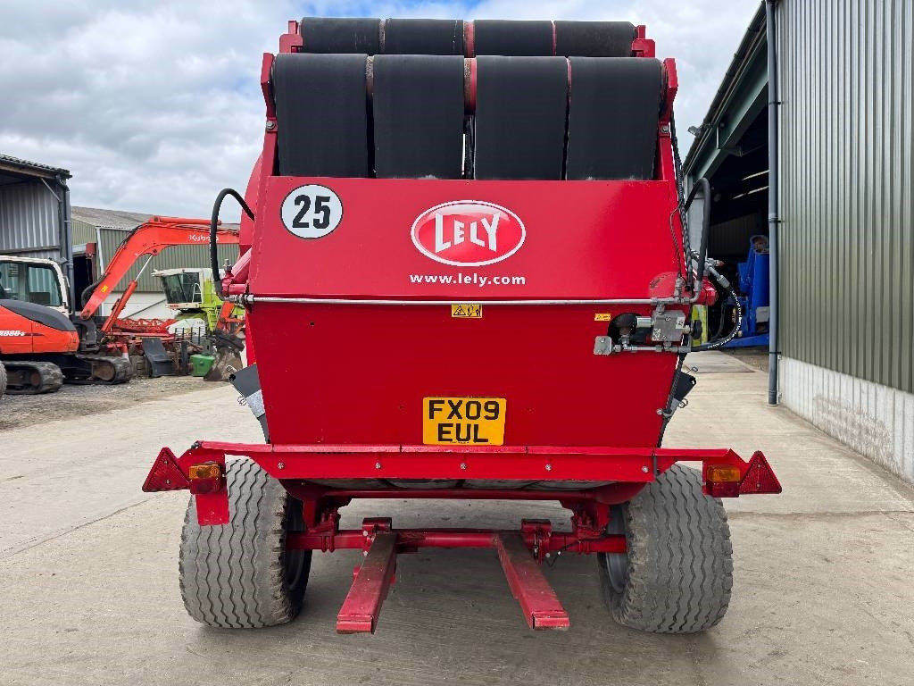 Lely Welger RP445 - Rundballepresse: bilde 3 Lely Welger RP445 - Rundballepresse: bilde 3