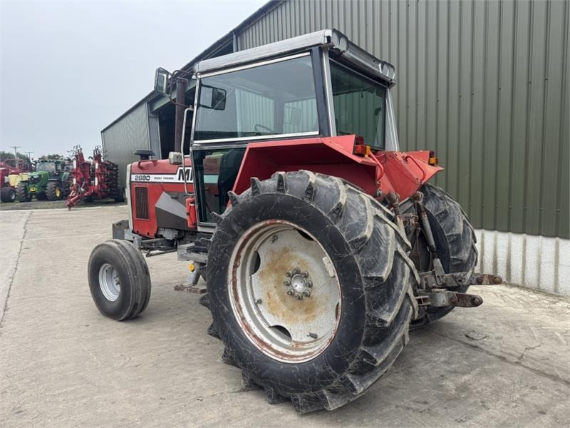 Massey Ferguson 2680 2WD **Low Hours** - Traktor: bilde 2 Massey Ferguson 2680 2WD **Low Hours** - Traktor: bilde 2