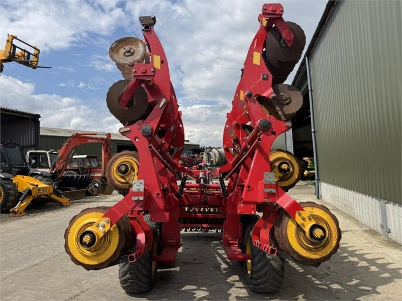 Vaderstad Carrier 820 Cultivator - Jordfreser: bilde 3 Vaderstad Carrier 820 Cultivator - Jordfreser: bilde 3