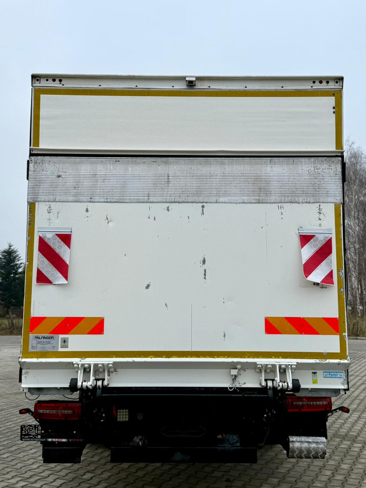 MAN TGM 15.290 / IZOTERMA / WINDA / 18 PALET / AUTOMAT / SYPIALKA / - Isotermisk lastebil: bilde 5 MAN TGM 15.290 / IZOTERMA / WINDA / 18 PALET / AUTOMAT / SYPIALKA / - Isotermisk lastebil: bilde 5