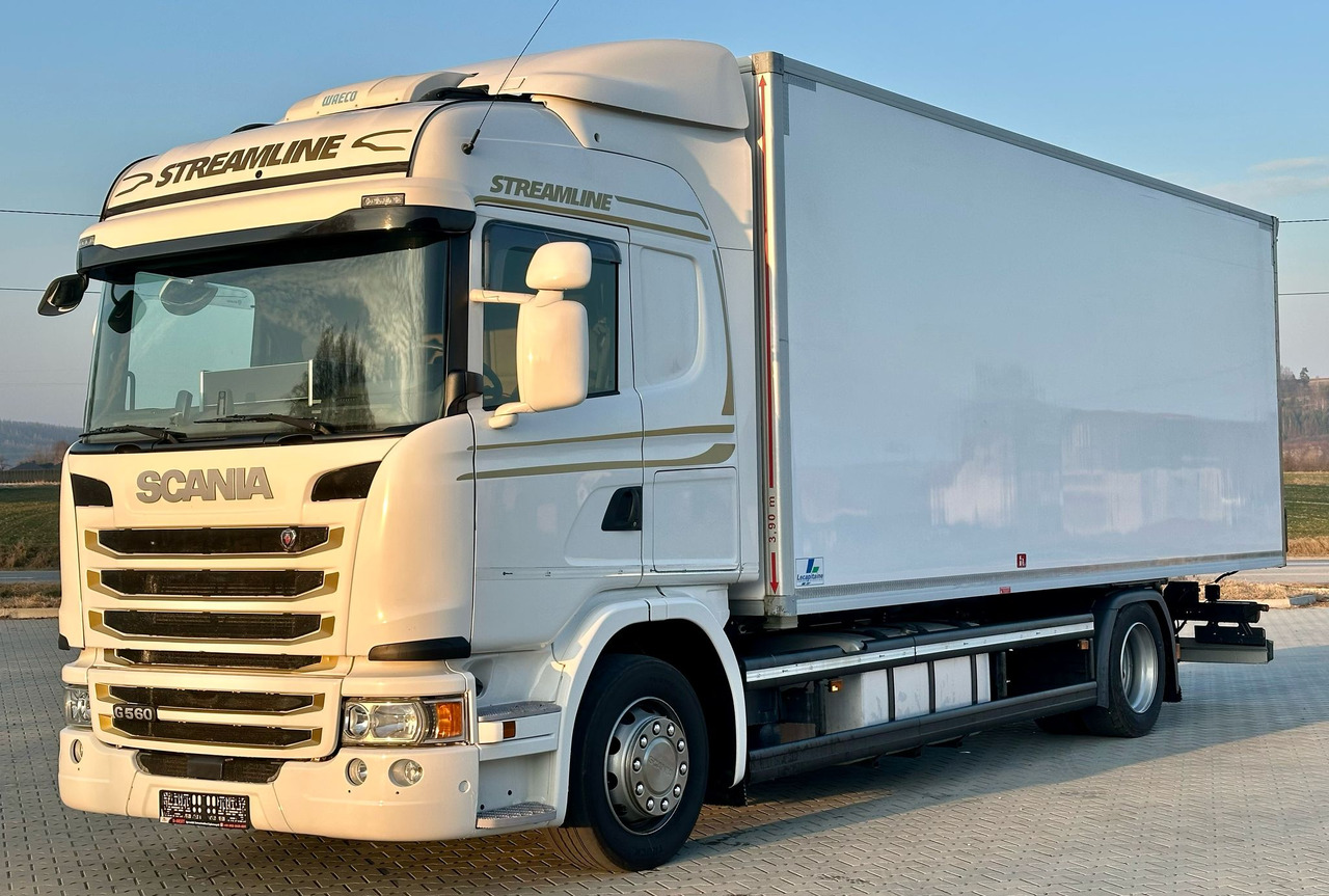 SCANIA G360 / IZOTERMA / 6.8 M DŁUGOŚCI / AUTOMAT / CAŁA NA PODUSZKACH / KLIMA POSTOJOWA / ELEKTRYCZNA ROLETA TYŁ / SYPIALKA - Isotermisk lastebil: bilde 2 SCANIA G360 / IZOTERMA / 6.8 M DŁUGOŚCI / AUTOMAT / CAŁA NA PODUSZKACH / KLIMA POSTOJOWA / ELEKTRYCZNA ROLETA TYŁ / SYPIALKA - Isotermisk lastebil: bilde 2