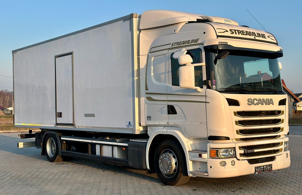 SCANIA G360 / IZOTERMA / 6.8 M DŁUGOŚCI / AUTOMAT / CAŁA NA PODUSZKACH / KLIMA POSTOJOWA / ELEKTRYCZNA ROLETA TYŁ / SYPIALKA - Isotermisk lastebil: bilde 1 SCANIA G360 / IZOTERMA / 6.8 M DŁUGOŚCI / AUTOMAT / CAŁA NA PODUSZKACH / KLIMA POSTOJOWA / ELEKTRYCZNA ROLETA TYŁ / SYPIALKA - Isotermisk lastebil: bilde 1