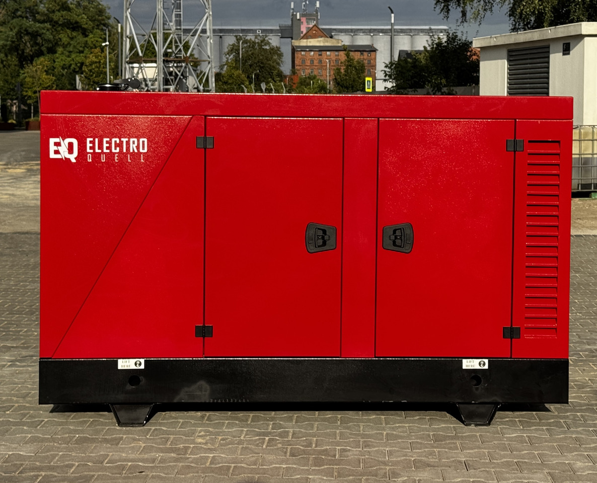 IVECO 30 kVA / 24 kW - Elektrisk generator: bilde 1 IVECO 30 kVA / 24 kW - Elektrisk generator: bilde 1