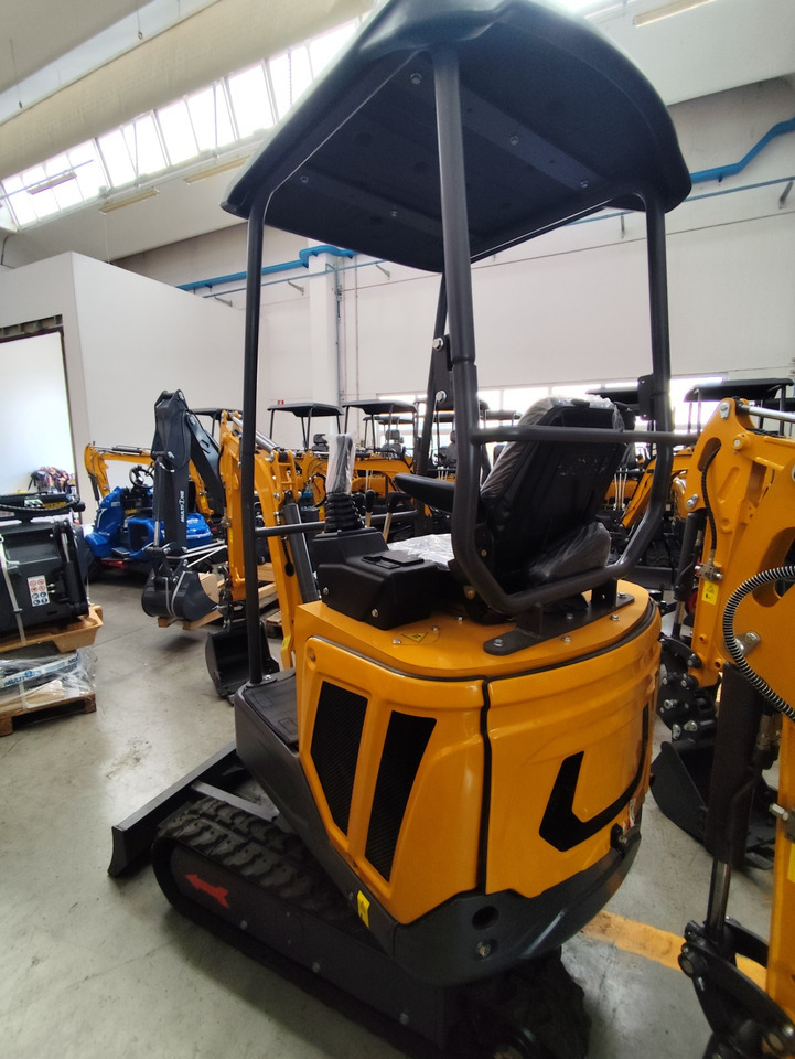 Müller Machinery Diesel Mini excavator 1.6 Ton - Müller Machinery MB 16 - SH Laidong LL380B motor - Minigraver: bilde 1 Müller Machinery Diesel Mini excavator 1.6 Ton - Müller Machinery MB 16 - SH Laidong LL380B motor - Minigraver: bilde 1