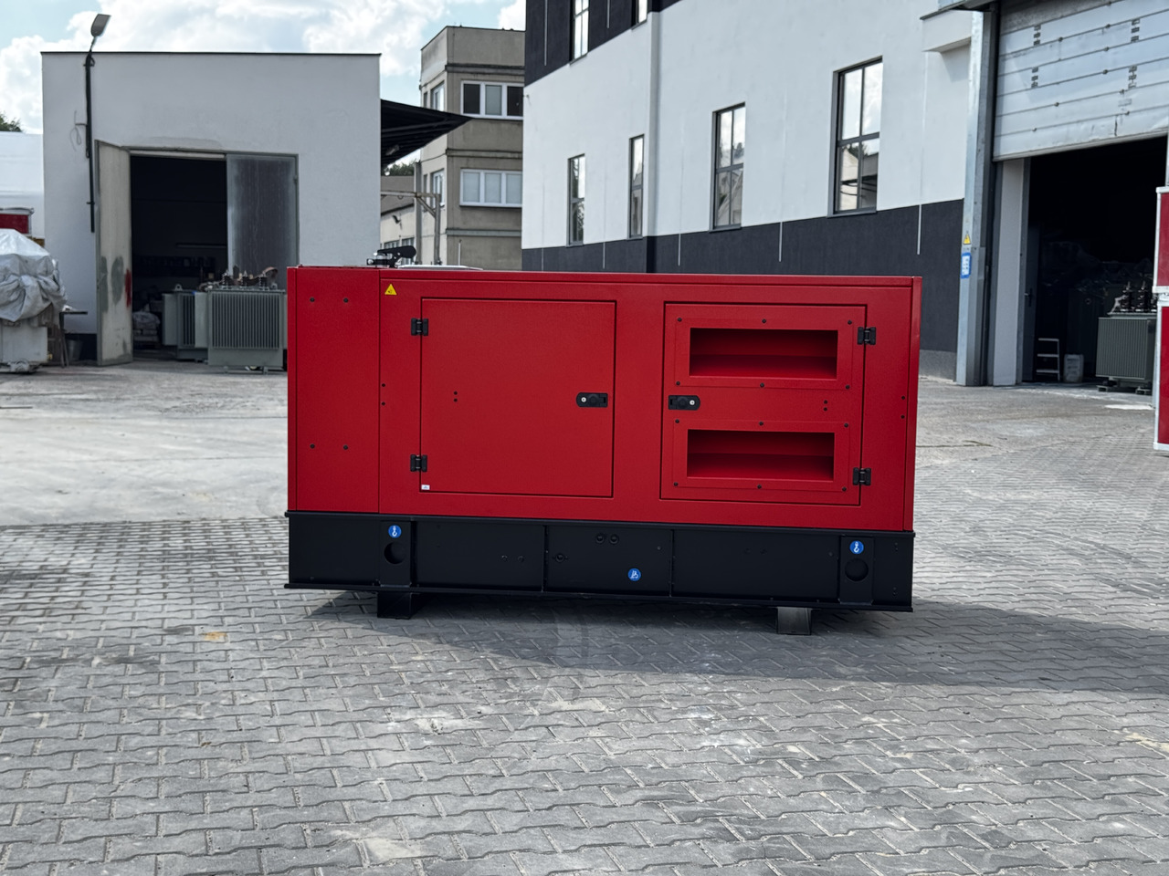 PERKINS 60 kVA / 48 kW - Elektrisk generator: bilde 5 PERKINS 60 kVA / 48 kW - Elektrisk generator: bilde 5