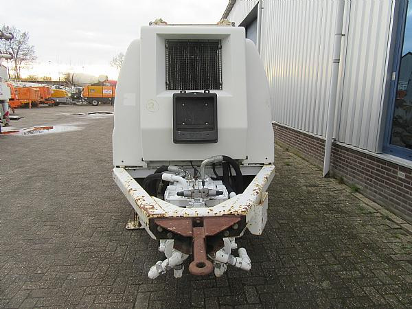 2014 SCHWING SP1800 D 129KW trailer pump - Stasjonær betongpumpe: bilde 3 2014 SCHWING SP1800 D 129KW trailer pump - Stasjonær betongpumpe: bilde 3