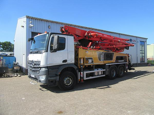 2015 PUTZMEISTER M38/5 AROCS 6x4 - Betongpumpe: bilde 1 2015 PUTZMEISTER M38/5 AROCS 6x4 - Betongpumpe: bilde 1