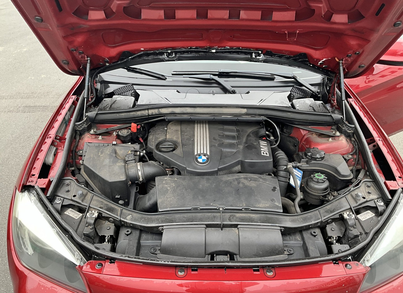 SUV BMW X1: bilde 6 SUV BMW X1: bilde 6