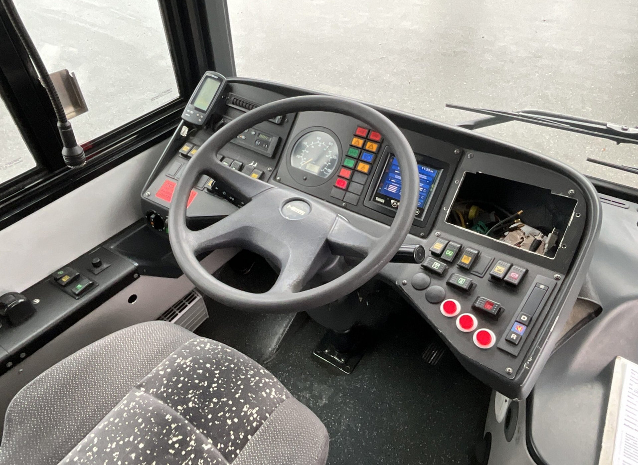 Interior photo 2: Bybuss Hess Swiss Diesel BD-N1A