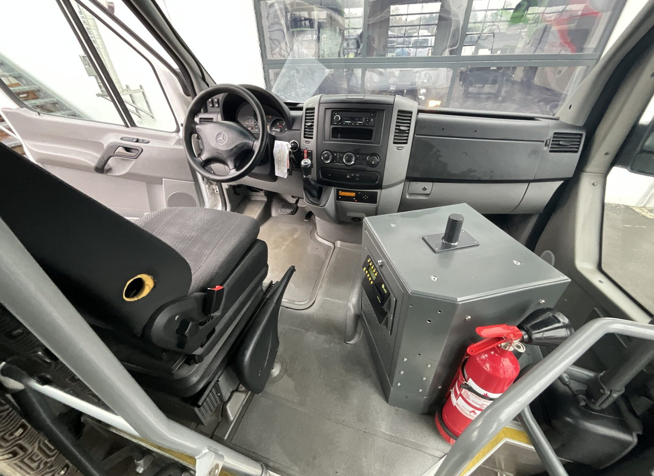 Minibuss, Persontransport Mercedes-Benz Sprinter City 35: bilde 16
