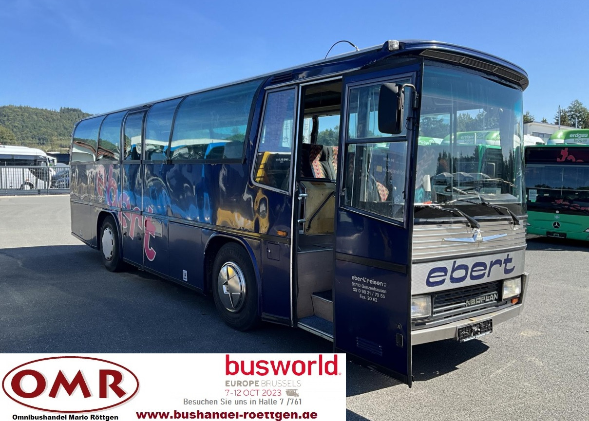 Neoplan N 212 - Turistbuss: bilde 1 Neoplan N 212 - Turistbuss: bilde 1