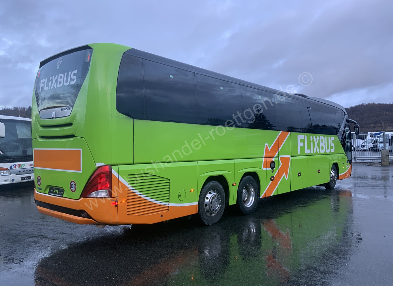 Neoplan Tourliner L - Turistbuss: bilde 4 Neoplan Tourliner L - Turistbuss: bilde 4