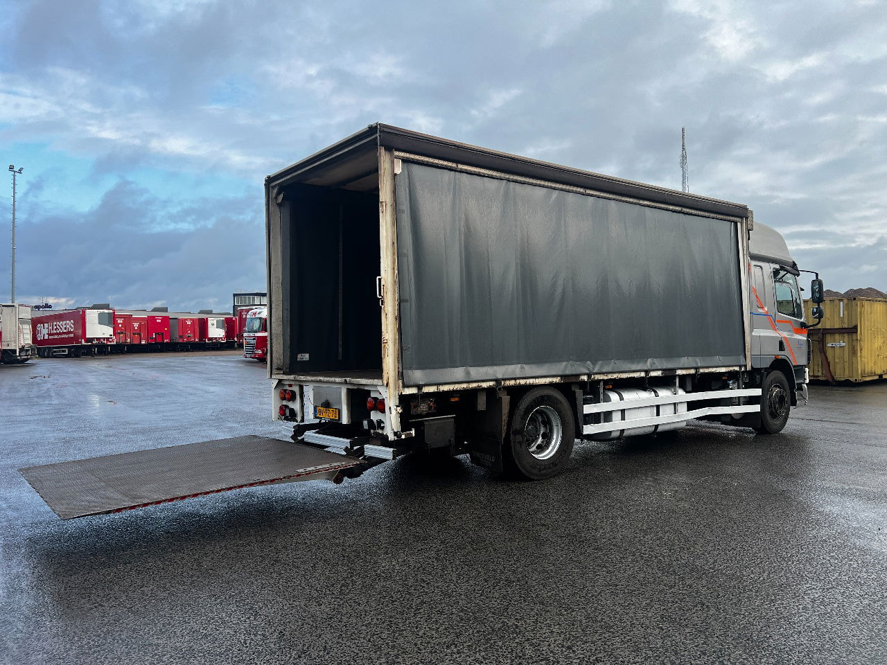 Kapellbil DAF CF 75.250 SC, Euro 5: bilde 6 Kapellbil DAF CF 75.250 SC, Euro 5: bilde 6