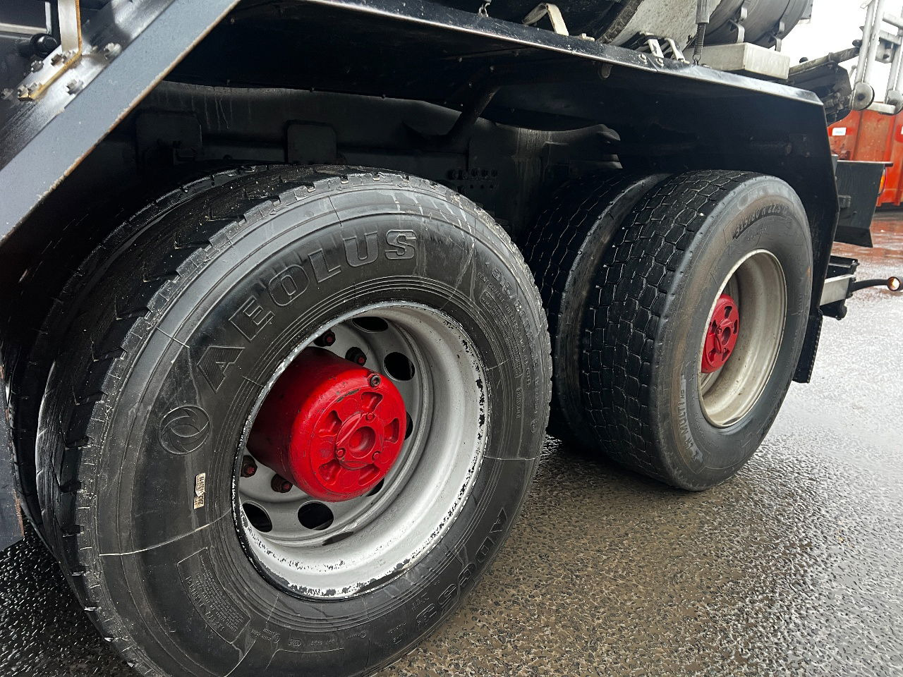 Betongbil Scania P420 10x4, 15m3 Liebherr, full steel: bilde 6