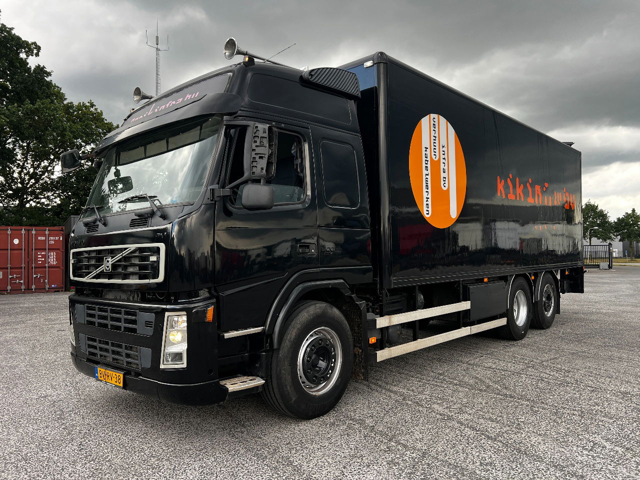 Volvo FM 9.300 Globe 6x2, Euro 5 - Skapbil: bilde 1 Volvo FM 9.300 Globe 6x2, Euro 5 - Skapbil: bilde 1