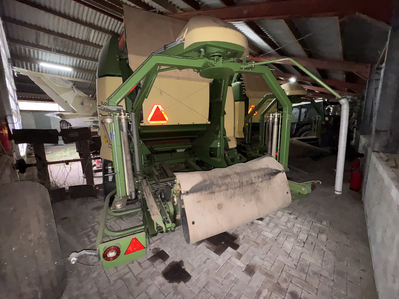 Krone Ultima CF 155 XC Comprima - Rundballepresse: bilde 3 Krone Ultima CF 155 XC Comprima - Rundballepresse: bilde 3