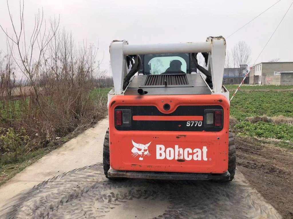 Bobcat T 770 - Kompaktlaster: bilde 2 Bobcat T 770 - Kompaktlaster: bilde 2