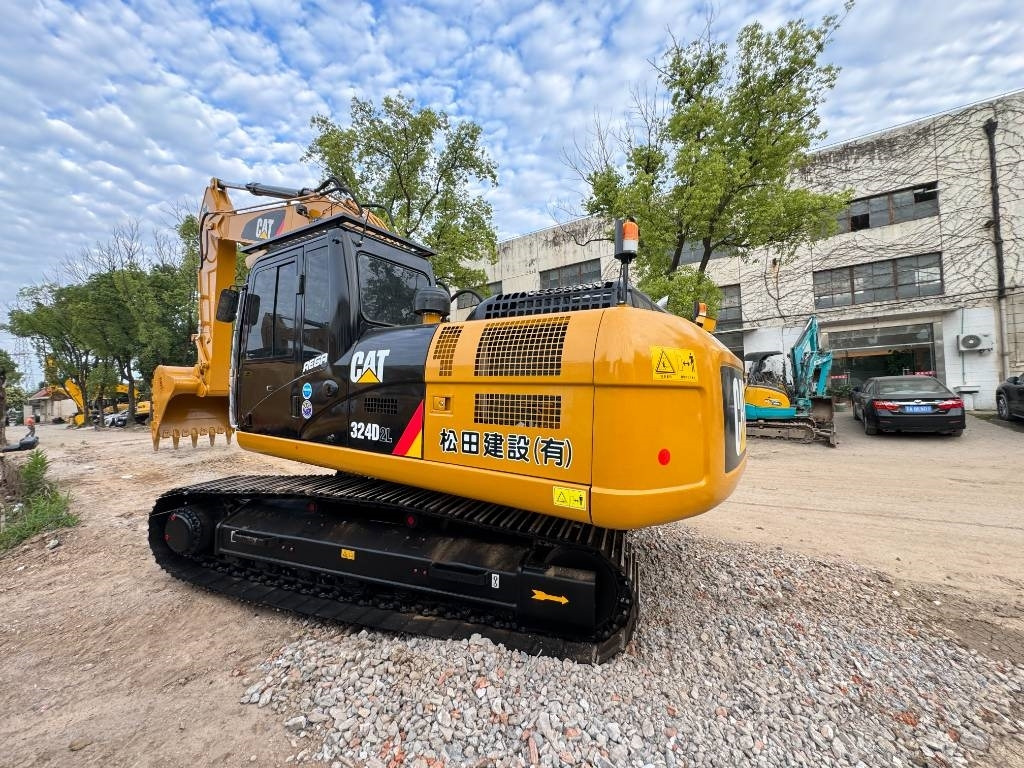 CAT 324 D - Beltegraver: bilde 2 CAT 324 D - Beltegraver: bilde 2