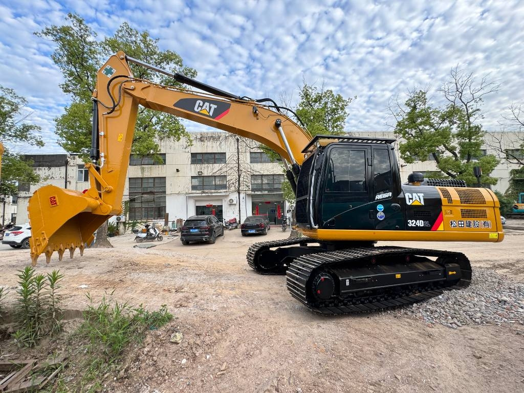 CAT 324 D - Beltegraver: bilde 1 CAT 324 D - Beltegraver: bilde 1
