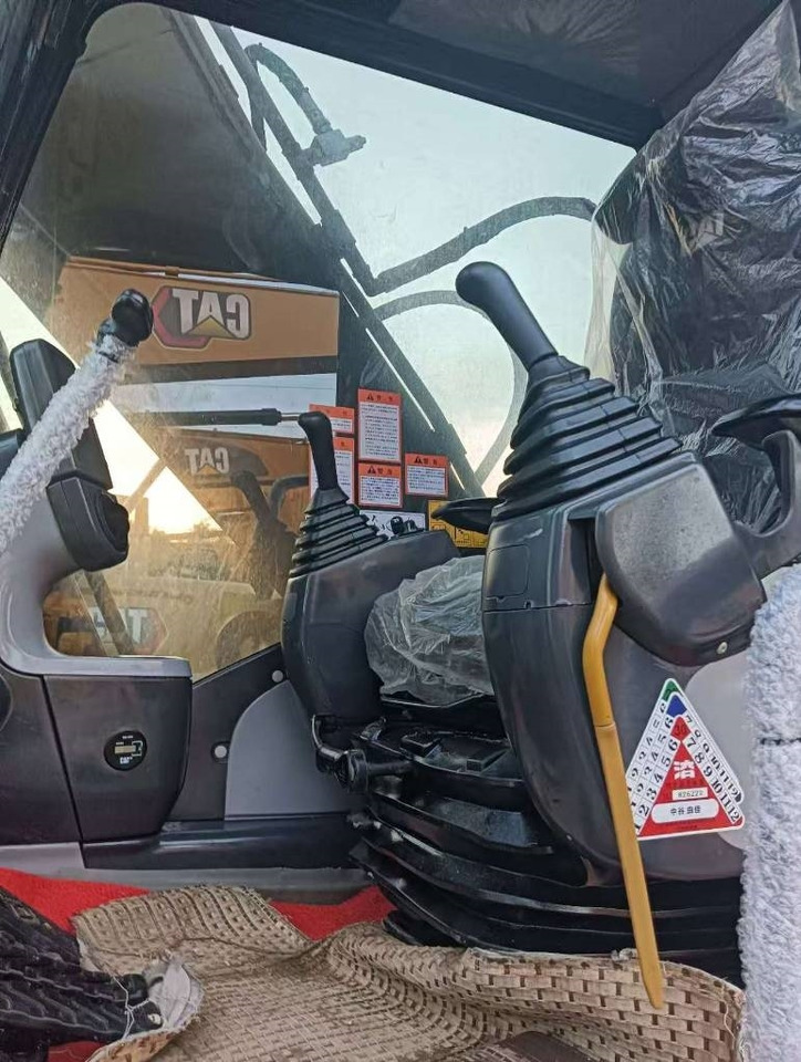 CAT 324 D L - Beltegraver: bilde 2 CAT 324 D L - Beltegraver: bilde 2