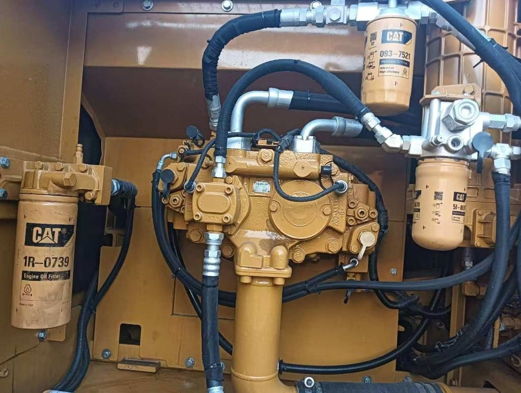 CAT 324 D2 L - Beltegraver: bilde 4 CAT 324 D2 L - Beltegraver: bilde 4