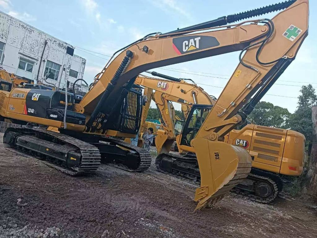 CAT 324 D2L - Beltegraver: bilde 1 CAT 324 D2L - Beltegraver: bilde 1