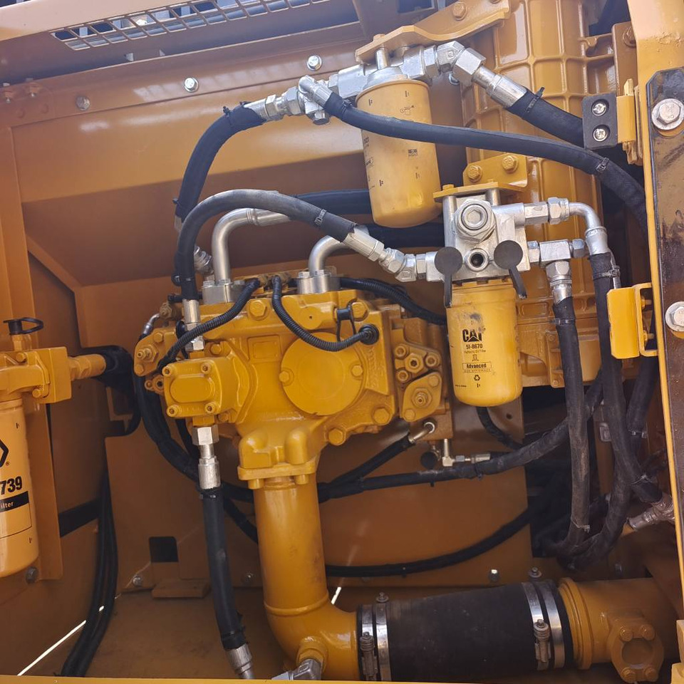 CAT 330D2L - Beltegraver: bilde 4 CAT 330D2L - Beltegraver: bilde 4