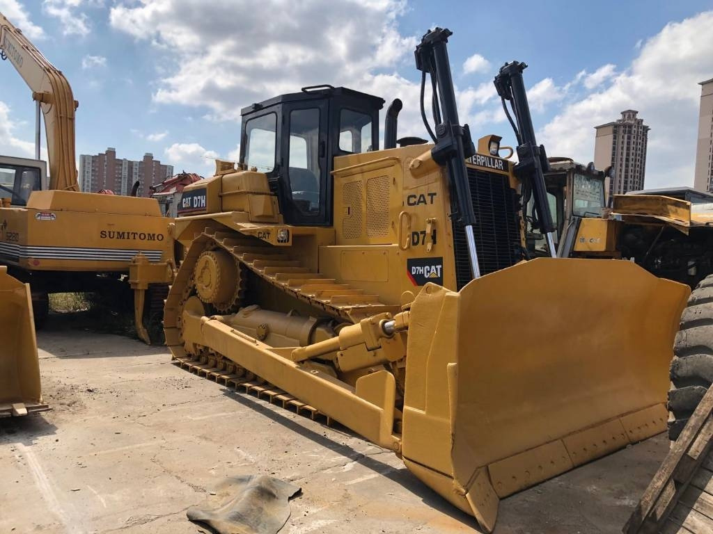 CAT D 7 H - Bulldozer: bilde 1 CAT D 7 H - Bulldozer: bilde 1