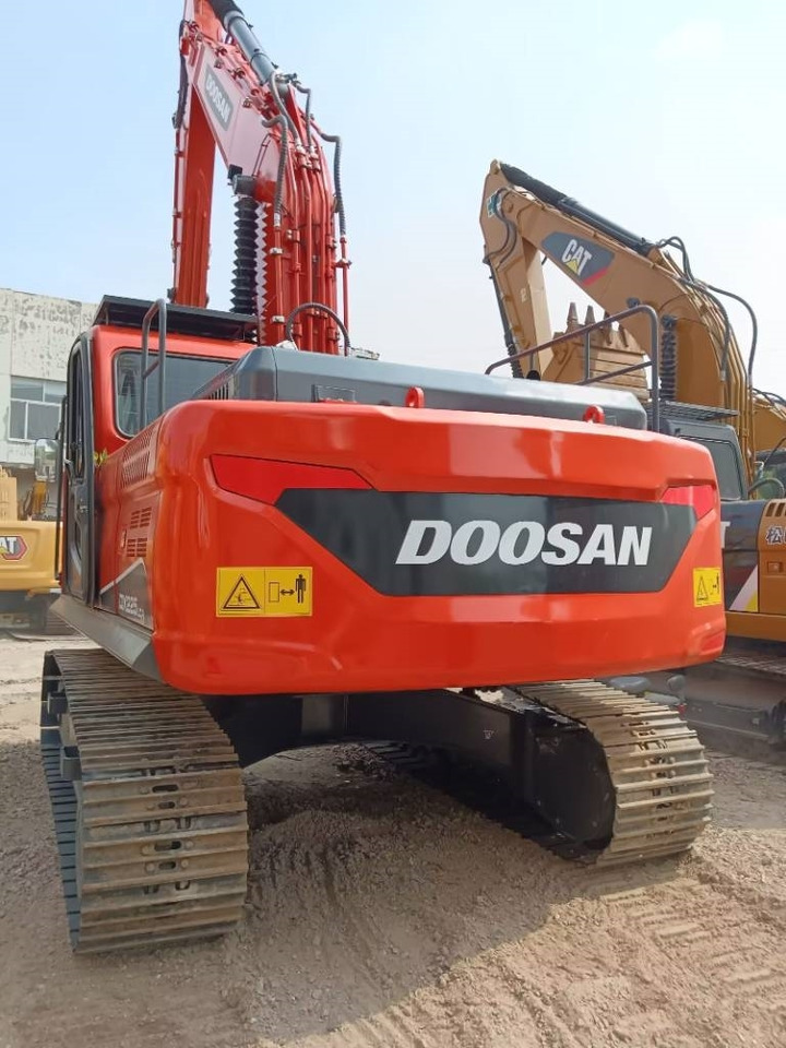 Doosan DX 225 - Beltegraver: bilde 2 Doosan DX 225 - Beltegraver: bilde 2