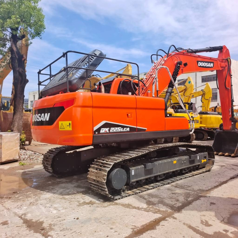 Doosan DX 225 - Beltegraver: bilde 1 Doosan DX 225 - Beltegraver: bilde 1