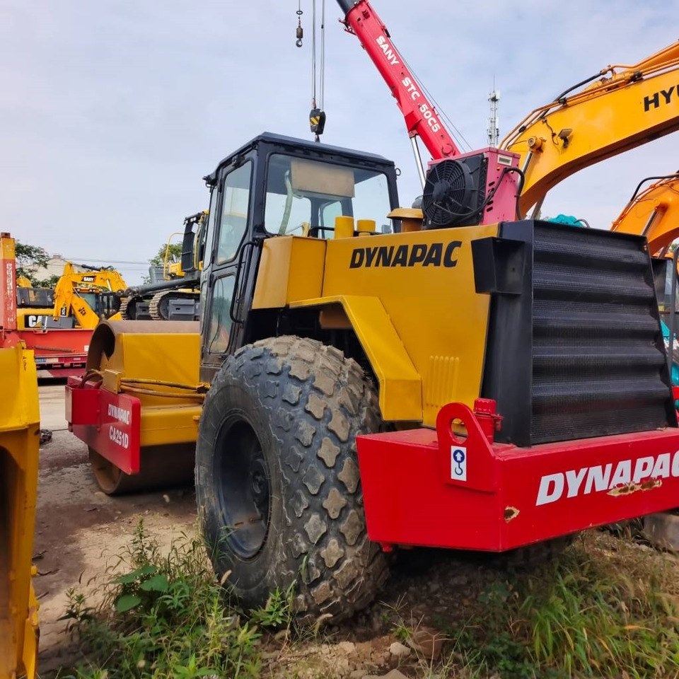 Dynapac CA 251 D - Beltegraver: bilde 2 Dynapac CA 251 D - Beltegraver: bilde 2