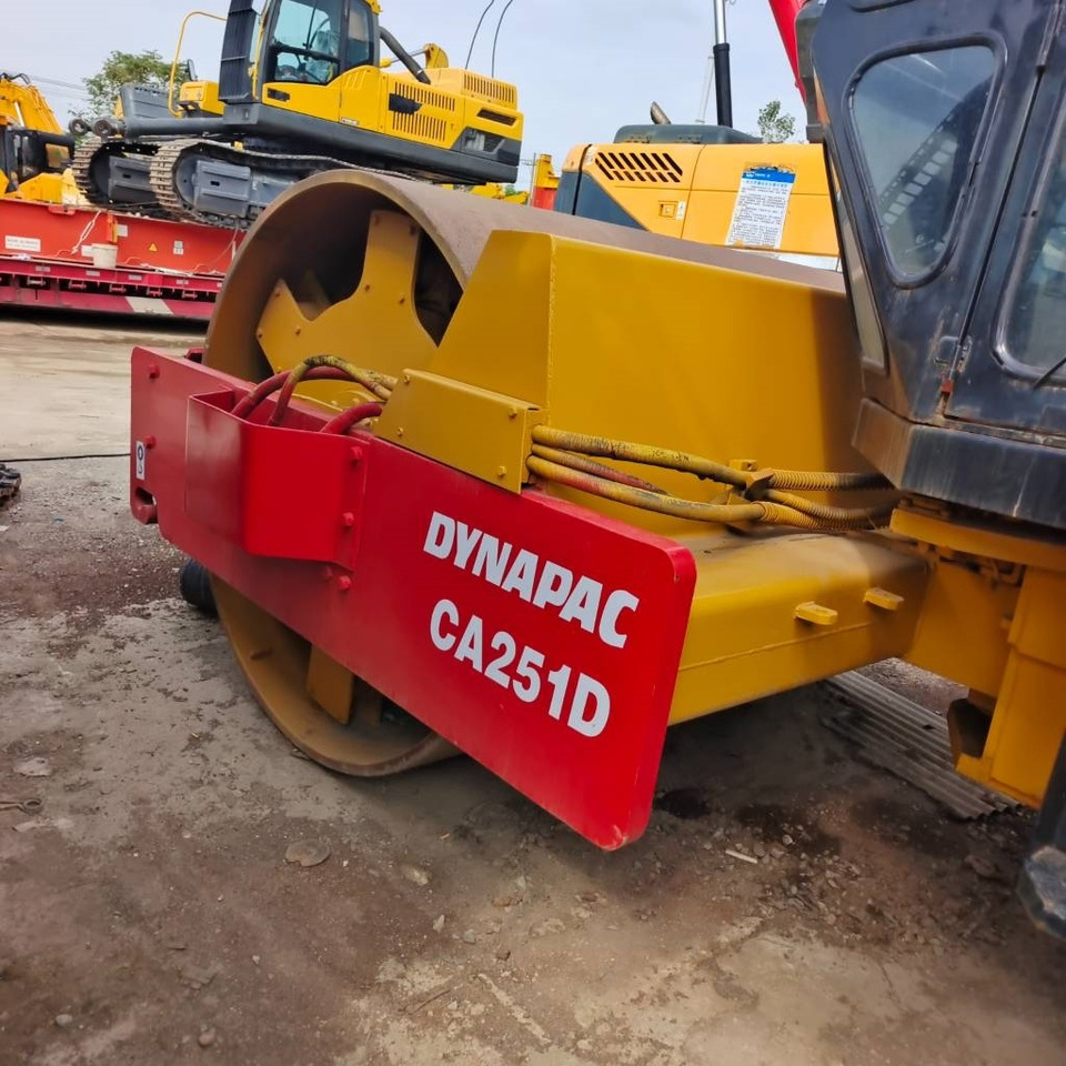 Dynapac CA 251 D - Kompaktor: bilde 5 Dynapac CA 251 D - Kompaktor: bilde 5