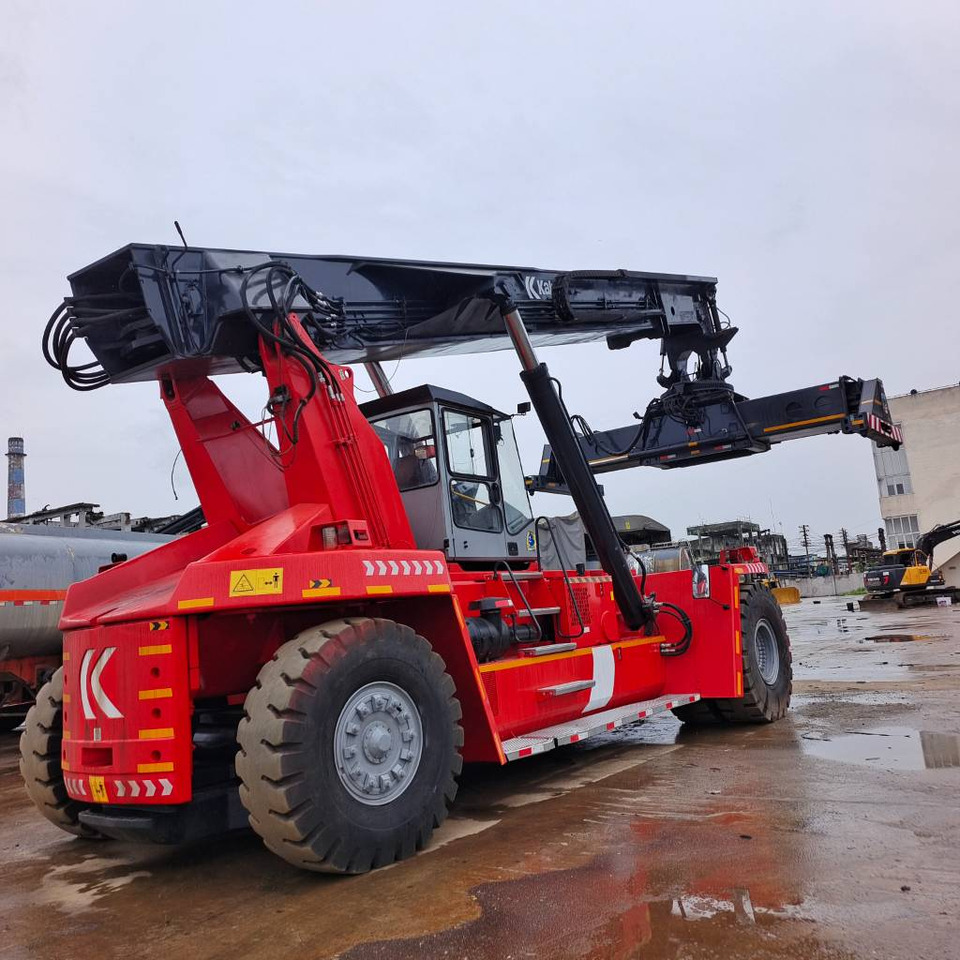 Kalmar DRF 450 - Reachstackere: bilde 5 Kalmar DRF 450 - Reachstackere: bilde 5