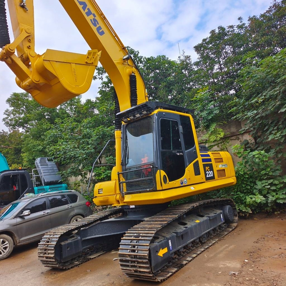 Komatsu PC 220-8 - Beltegraver: bilde 5 Komatsu PC 220-8 - Beltegraver: bilde 5