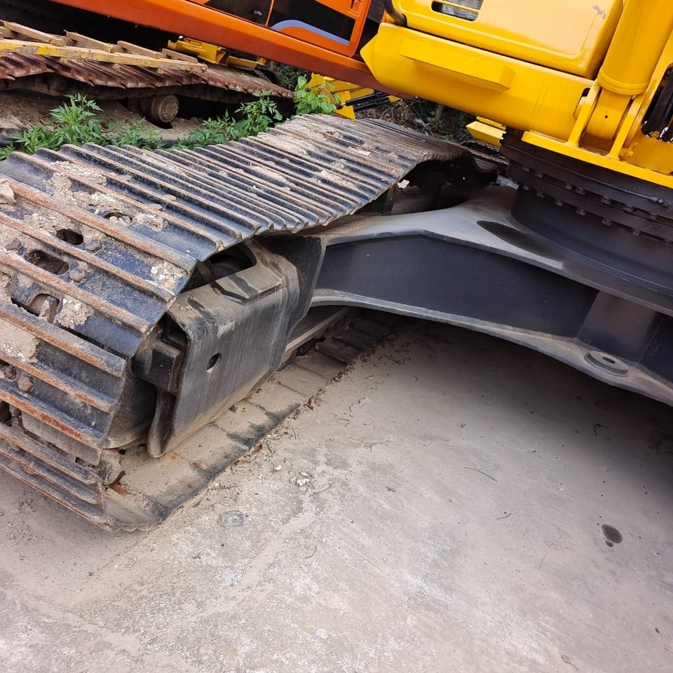 Komatsu PC 300 - Beltegraver: bilde 5 Komatsu PC 300 - Beltegraver: bilde 5