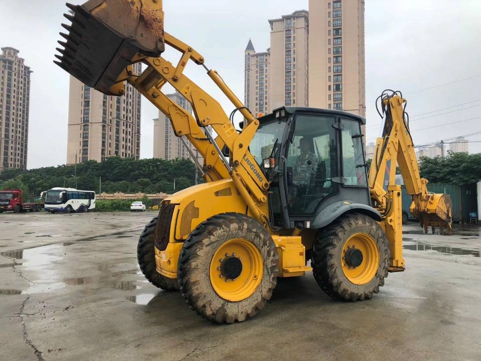 LiuGong CLG 777 A - Traktorgraver: bilde 1 LiuGong CLG 777 A - Traktorgraver: bilde 1