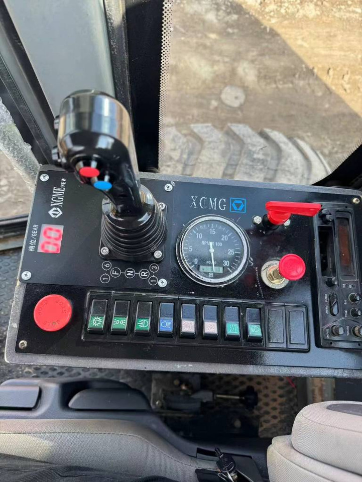 XCMG GR 2153 - Grader: bilde 2 XCMG GR 2153 - Grader: bilde 2