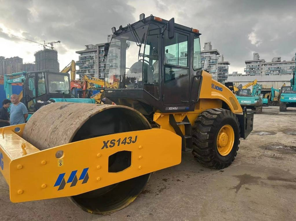 XCMG XS 143 - Kompaktor: bilde 1 XCMG XS 143 - Kompaktor: bilde 1