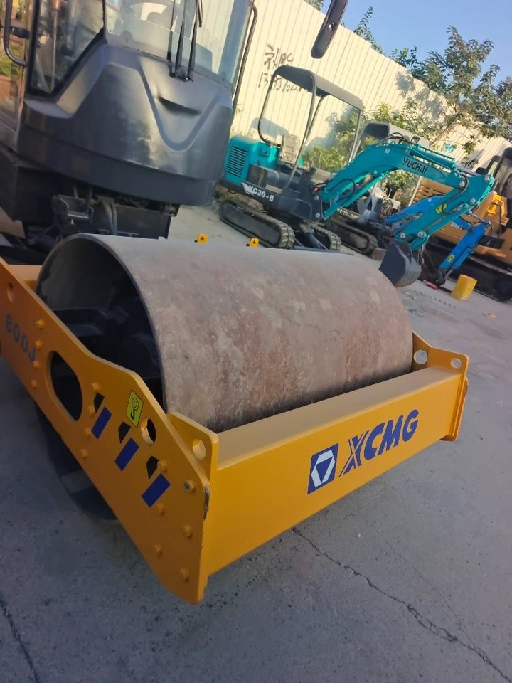 XCMG XS 800J - Kompaktor: bilde 2 XCMG XS 800J - Kompaktor: bilde 2